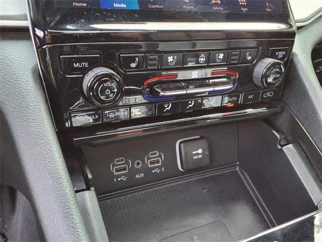 used 2024 Jeep Grand Cherokee L car, priced at $36,195