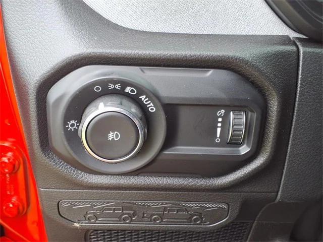 new 2025 Jeep Wrangler car, priced at $44,616