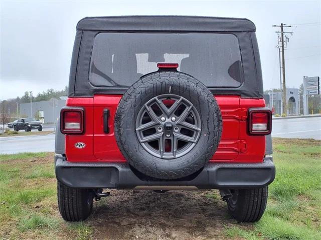 new 2025 Jeep Wrangler car, priced at $44,616