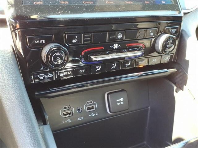 new 2025 Jeep Grand Cherokee car, priced at $47,985