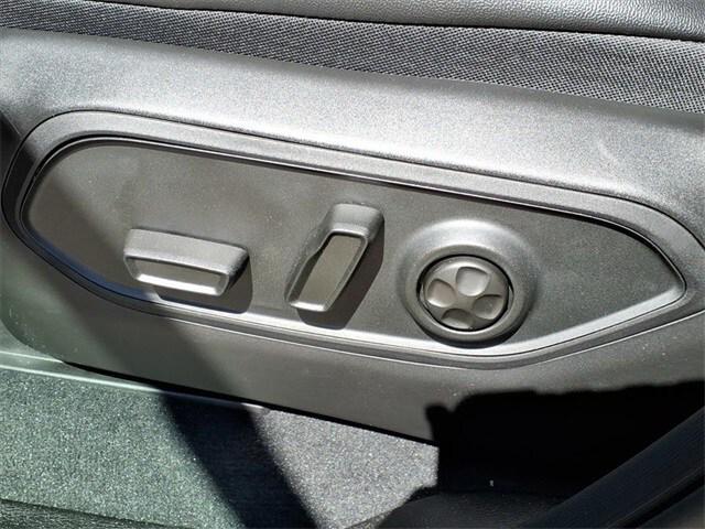 new 2025 Jeep Grand Cherokee car, priced at $47,985