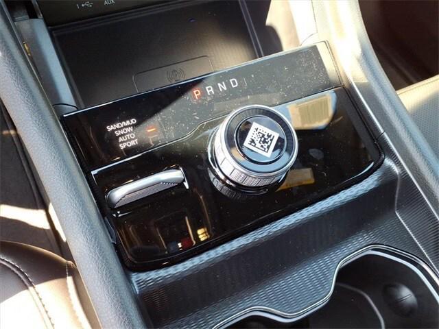 new 2025 Jeep Grand Cherokee car, priced at $53,680