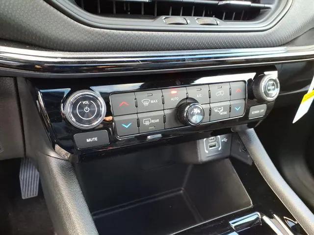 new 2026 Jeep Compass car, priced at $37,270