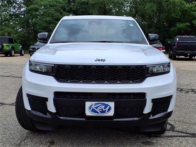 new 2025 Jeep Grand Cherokee L car, priced at $42,427