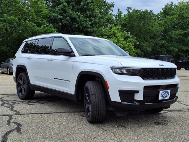 new 2025 Jeep Grand Cherokee L car, priced at $42,427