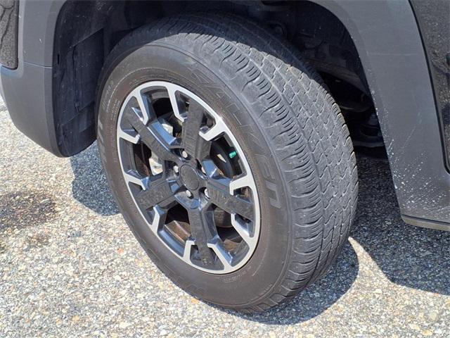 used 2023 Jeep Renegade car, priced at $20,999