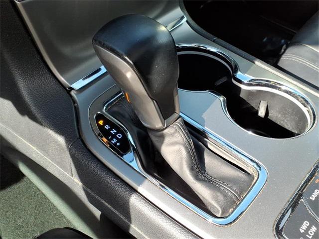used 2020 Jeep Grand Cherokee car, priced at $18,999