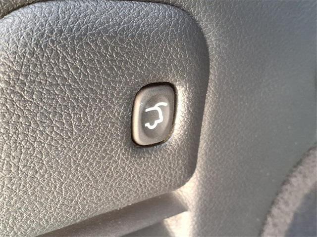 used 2020 Jeep Grand Cherokee car, priced at $18,999