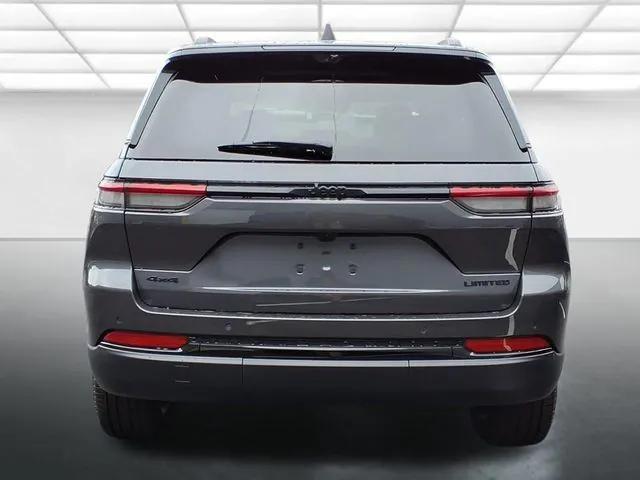 new 2025 Jeep Grand Cherokee car, priced at $50,410