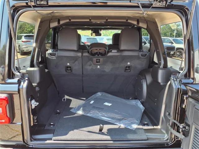 new 2025 Jeep Wrangler car, priced at $51,950