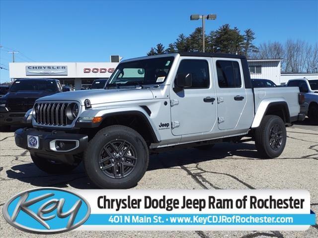 new 2024 Jeep Gladiator car, priced at $45,827