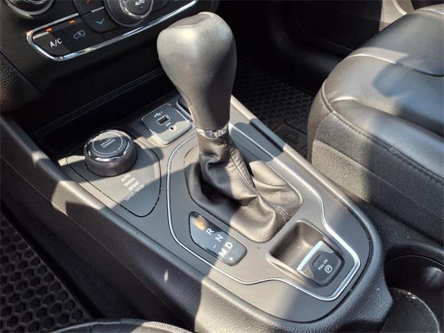 used 2020 Jeep Cherokee car, priced at $19,675