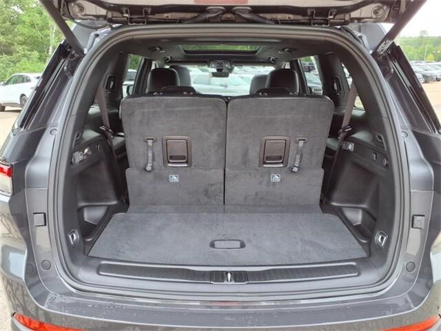 new 2025 Jeep Grand Cherokee L car, priced at $48,012