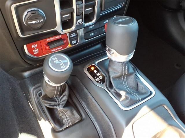 new 2025 Jeep Gladiator car, priced at $55,950