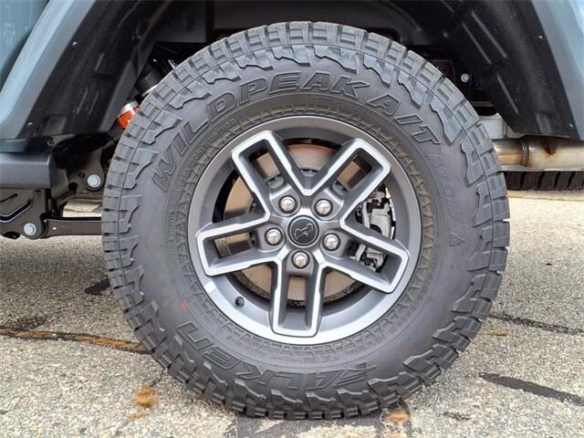 new 2025 Jeep Gladiator car, priced at $55,030