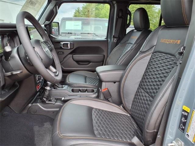 new 2025 Jeep Gladiator car, priced at $55,030