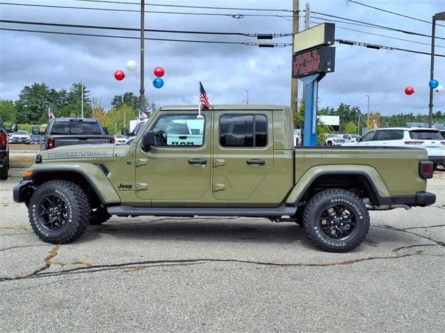 new 2025 Jeep Gladiator car, priced at $45,325