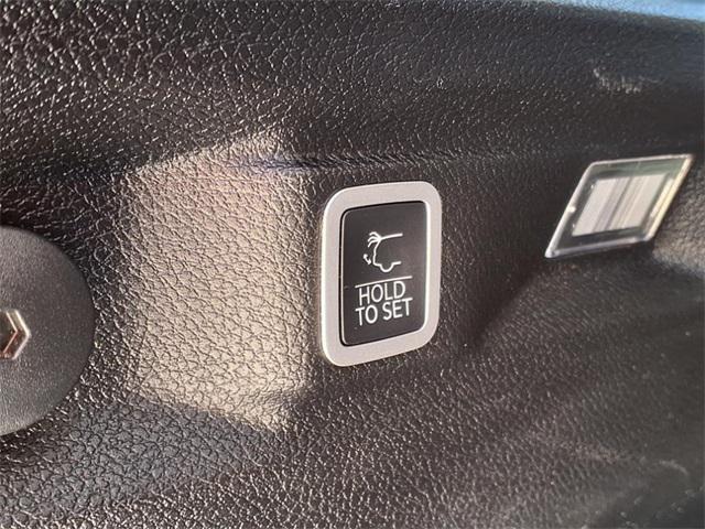 used 2022 Jeep Grand Cherokee L car, priced at $28,995