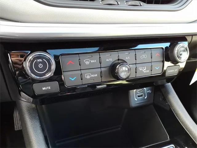 new 2026 Jeep Compass car, priced at $35,420