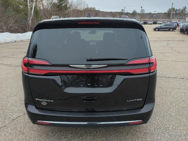 used 2023 Chrysler Pacifica car, priced at $28,999