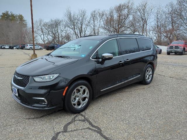 used 2023 Chrysler Pacifica car, priced at $28,999