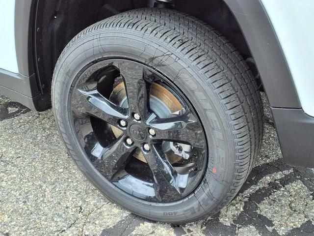 new 2025 Jeep Grand Cherokee L car, priced at $43,780