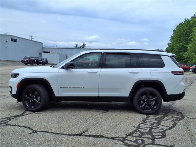 new 2025 Jeep Grand Cherokee L car, priced at $42,622