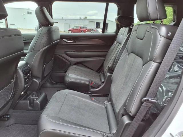 new 2025 Jeep Grand Cherokee L car, priced at $43,780