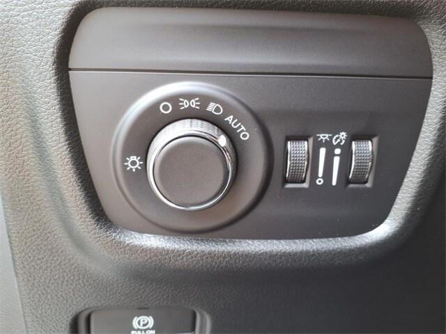 new 2025 Jeep Grand Cherokee L car, priced at $42,622