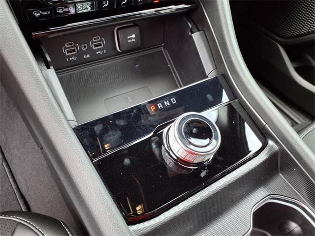 new 2025 Jeep Grand Cherokee L car, priced at $42,622