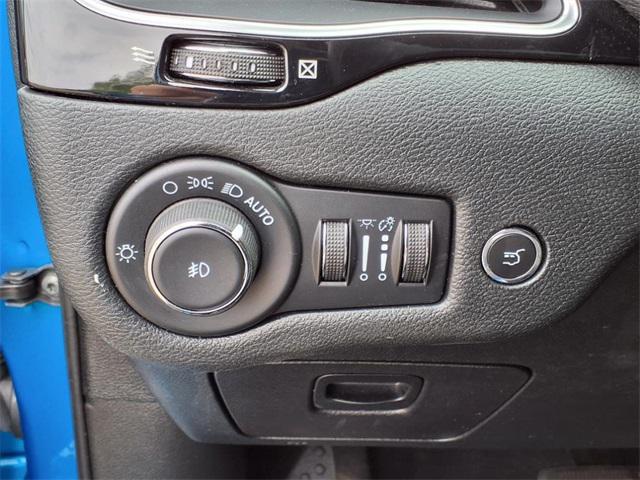 used 2023 Jeep Cherokee car, priced at $21,299
