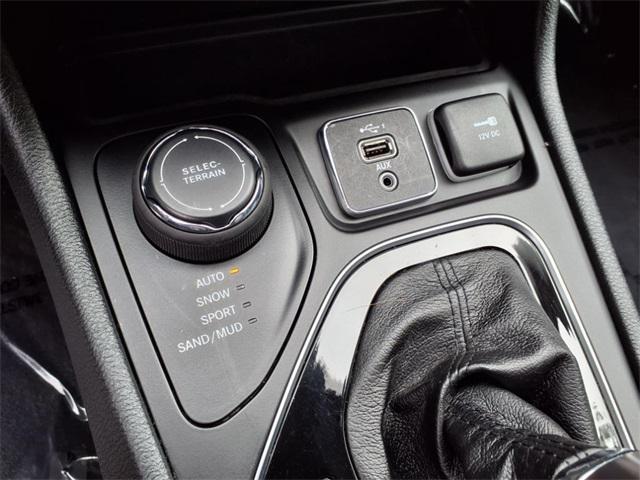 used 2023 Jeep Cherokee car, priced at $21,299