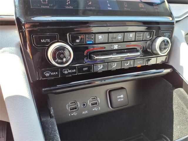used 2022 Jeep Grand Cherokee car, priced at $34,500