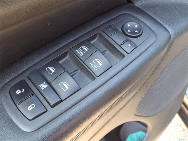 used 2022 Jeep Grand Cherokee car, priced at $26,999