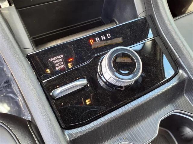 new 2025 Jeep Grand Cherokee car, priced at $45,221