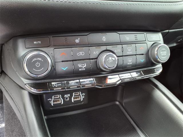 used 2022 Dodge Durango car, priced at $30,159