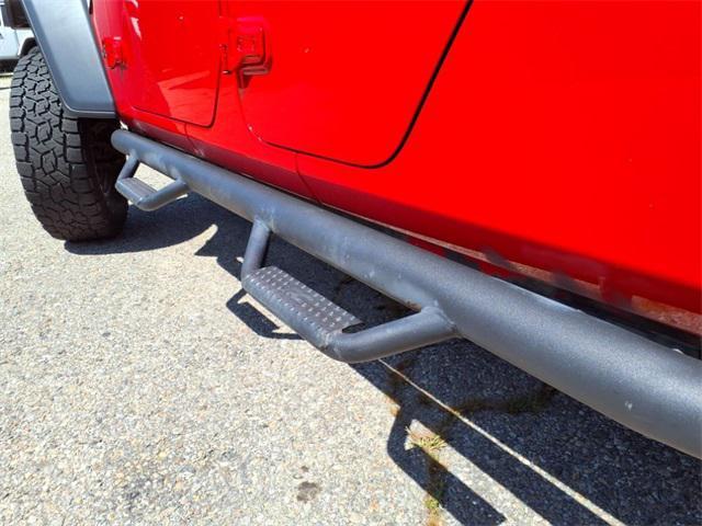 used 2021 Jeep Gladiator car, priced at $33,995
