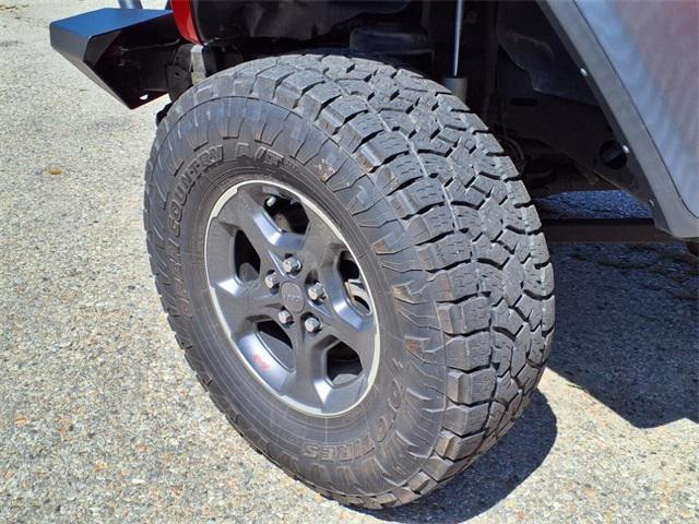 used 2021 Jeep Gladiator car, priced at $33,995