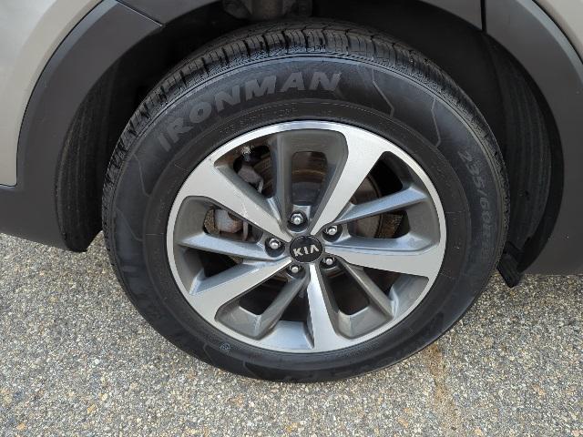 used 2019 Kia Sorento car, priced at $19,795