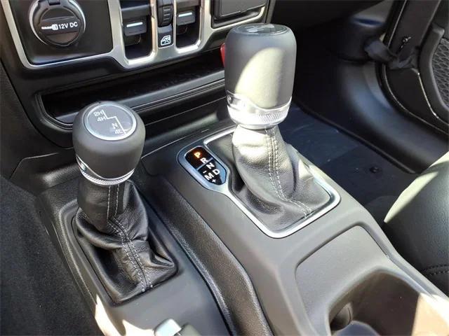 new 2025 Jeep Wrangler car, priced at $54,450