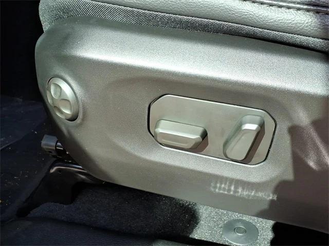 new 2025 Jeep Wrangler car, priced at $54,450