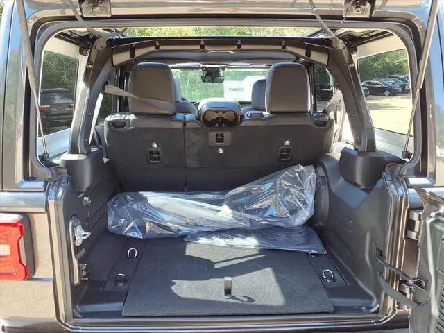 new 2025 Jeep Wrangler car, priced at $53,450