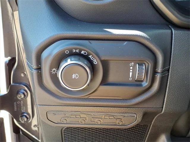 new 2025 Jeep Wrangler car, priced at $54,450