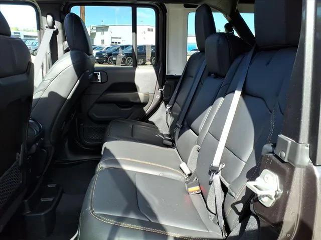 new 2025 Jeep Wrangler car, priced at $53,450