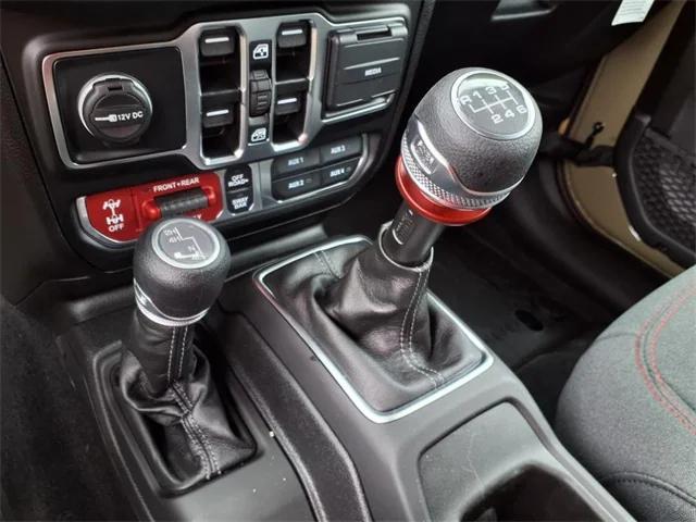 new 2025 Jeep Wrangler car, priced at $54,272
