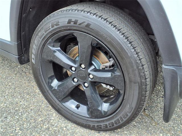 used 2023 Jeep Grand Cherokee car, priced at $35,357