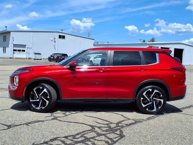 used 2023 Mitsubishi Outlander car, priced at $23,900