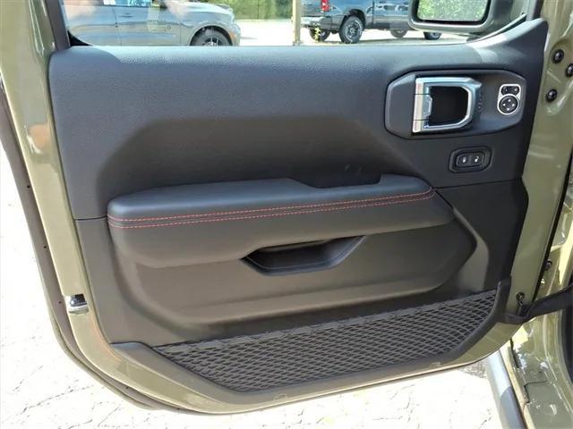 new 2025 Jeep Wrangler car, priced at $63,020