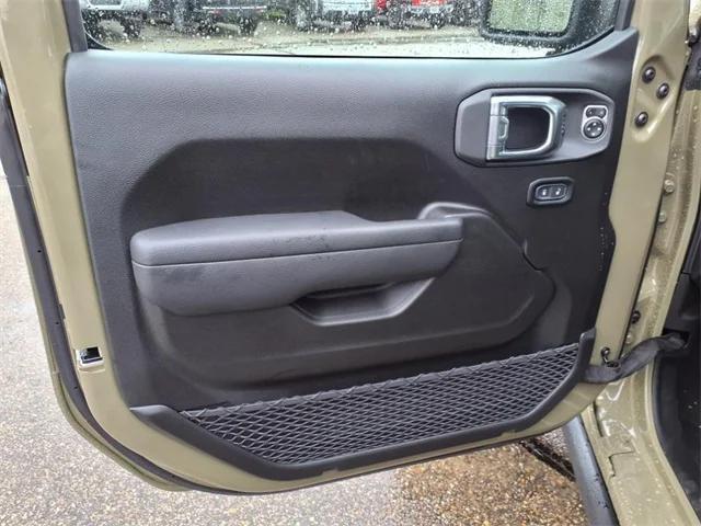 new 2025 Jeep Wrangler car, priced at $49,102