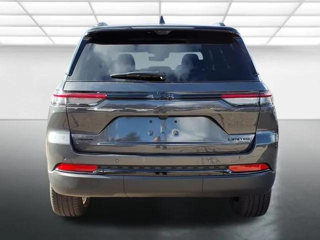 new 2025 Jeep Grand Cherokee car, priced at $50,410